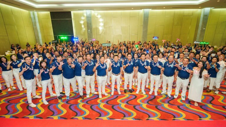 OCEAN LIFE ไทยสมุทร จัดงาน Ocean Life AlI Star Road Show ปลุกพลังที่ปรึกษาประกันชีวิตส่งมอบความรักให้ลูกค้า  5 ภูมิภาค