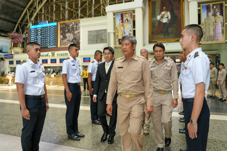 การรถไฟฯ จัดพิธีมอบประกาศนียบัตรให้แก่นักเรียนวิศวกรรมรถไฟ ประจำปีการศึกษา 2566