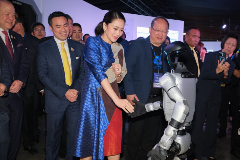 “แพทองธาร” เปิด FTI EXPO 2025 อย่างยิ่งใหญ่เสริมแกร่งผู้ประกอบการไทยสู่ตลาดโลกอย่างยั่งยืน สร้างโอกาสการค้ากว่า 1,000 ล้านบาท