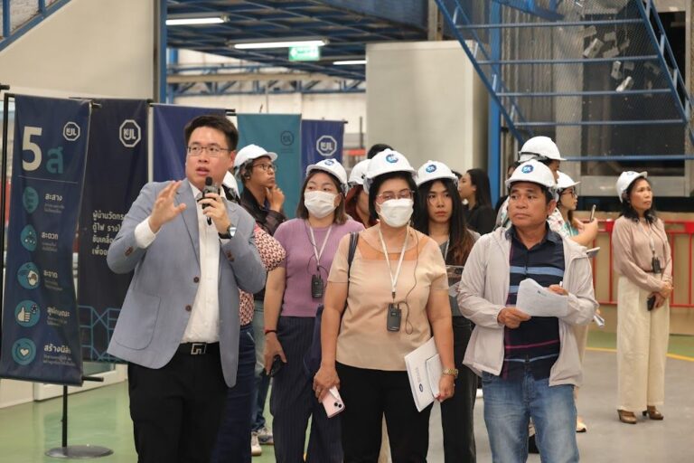KJL เปิดแผน 5 ปี ดันธุรกิจเติบโต 15% ปี 68 เร่งเสริมกำลังการผลิต-นวัตกรรม-โลจิสติกส์ครบวงจร รองรับการใช้ไฟฟ้ายุคเปลี่ยนผ่านพลังงานสะอาด  ลงทุน Data Center