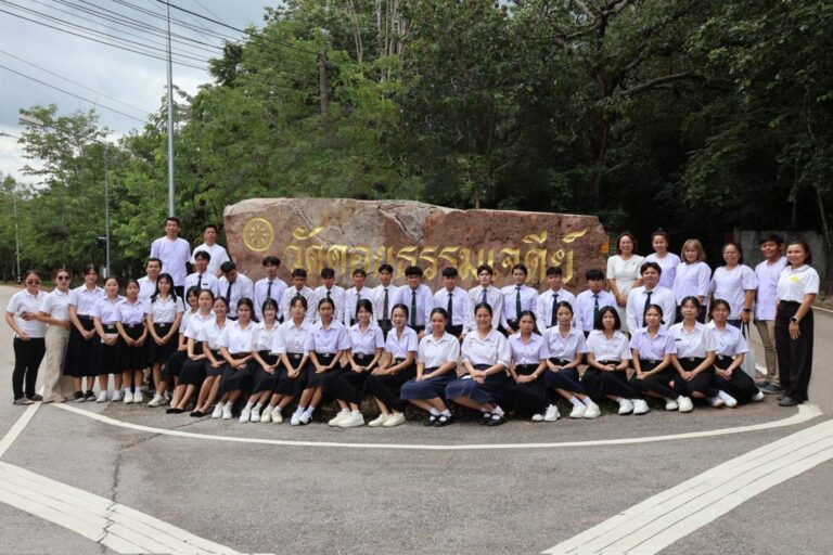 “กรุงเทพประกันภัย” มอบทุนการศึกษาระดับอุดมศึกษาให้แก่นักเรียนที่เรียนดีแต่ขาดแคลนทุนทรัพย์ ต่อเนื่องเป็นปีที่ 32