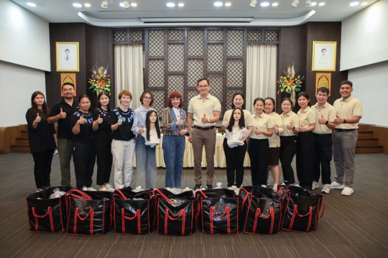 “วิริยะประกันภัย” ร่วมสนับสนุนมูลนิธิจากนางฟ้าถึงคุณวันใหม่ นำวิริยะจิตอาสาคัดแยกเส้นผม ส่งต่อความสุขแก่ผู้ป่วยมะเร็ง