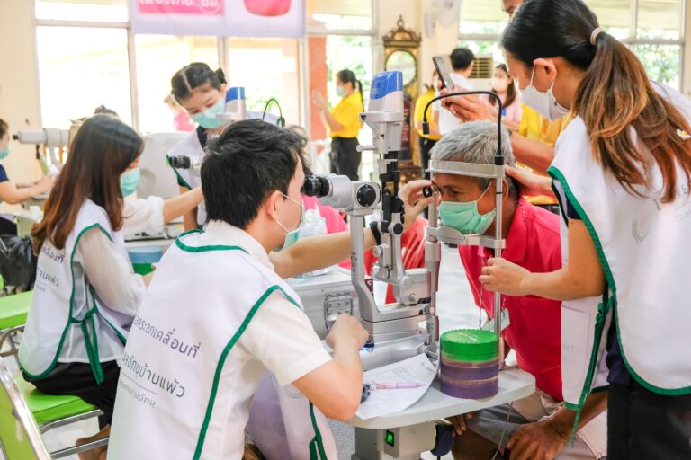 “เมืองไทยประกันชีวิต” และมูลนิธิเมืองไทยยิ้ม สานต่อโครงการ “แสงแก้ว” การผ่าตัดต้อกระจกเพื่อผู้สูงอายุที่ขาดแคลน ปีที่ 9 สร้างคุณภาพชีวิตที่ยั่งยืน