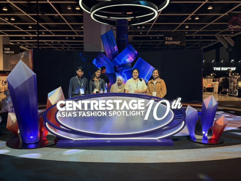 “กรมการพัฒนาชุมชน” หนุนเยาวชน Young OTOP โชว์ผลงานแฟชั่นที่ฮ่องกง ในงาน CENTRESTAGE Asia’s Fashion Spotlight 2025