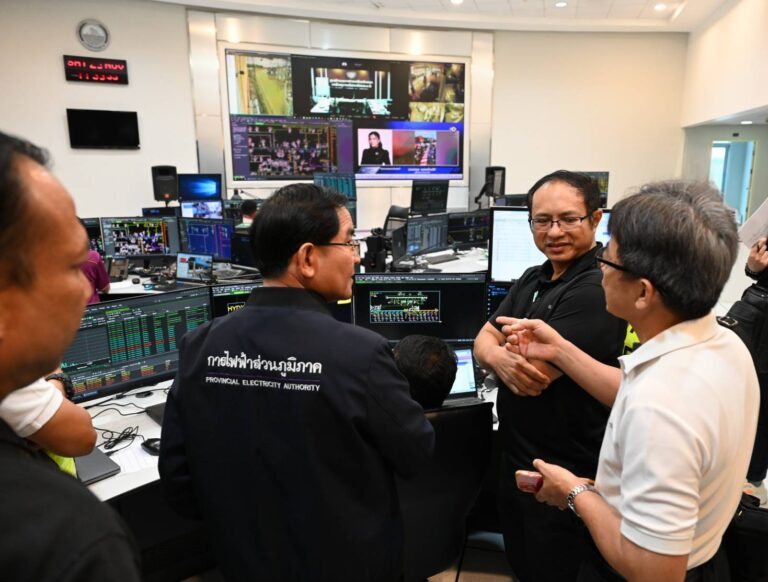 PEA เดินหน้าภารกิจกู้ไฟ ระดมช่าง 1,000 คน ฟื้นฟูระบบไฟฟ้าอำเภอหาดใหญ่