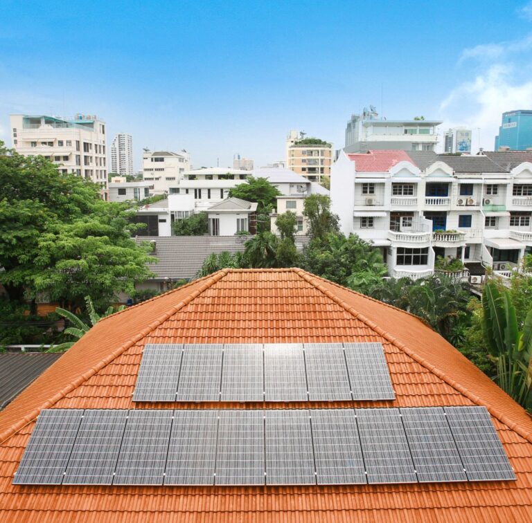 SPCG โชว์ผลงานปี 68 EBITDA 1,078.4 ล้านบาท กางแผนปี 69 รุกหนัก “โซลาร์รูฟบ้าน”