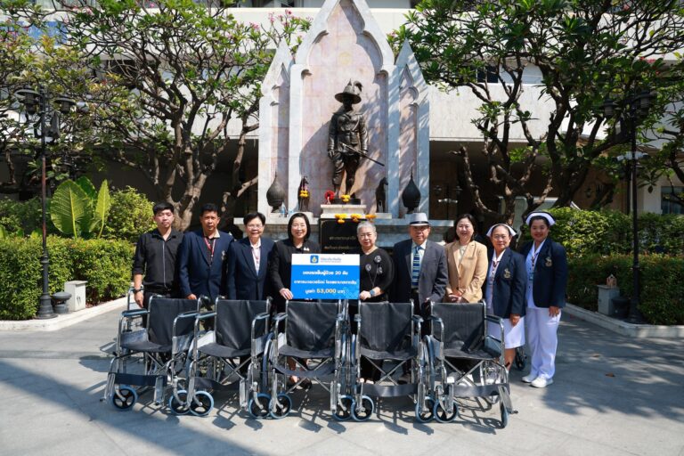 “วิริยะประกันภัย” มอบรถเข็นวีลแชร์หนุนคุณภาพชีวิตผู้ป่วย รพ.ตากสิน