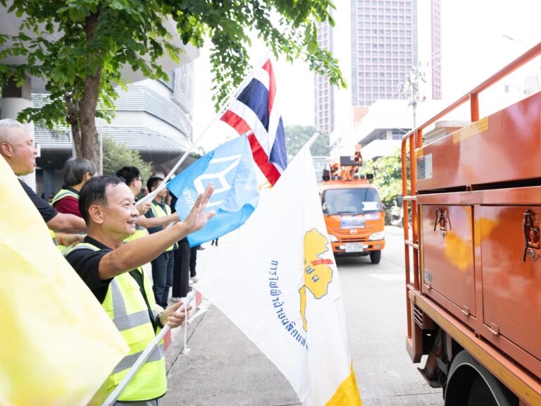 กฟผ. ผนึกพันธมิตร “นายช่างไทย ใจอาสา” ส่งคาราวานช่าง ฟื้นระบบไฟฟ้าหลังน้ำท่วม คืนไฟปลอดภัยสู่ชุมชน